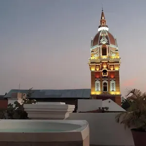hermoso-apto-en-el-corazn-de-la-ciudad-amurallada.cartagena-hotels.org/