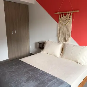 acogedor-apto-en15-min-el-poblado-apartment.colombiamedellinhotels.com/